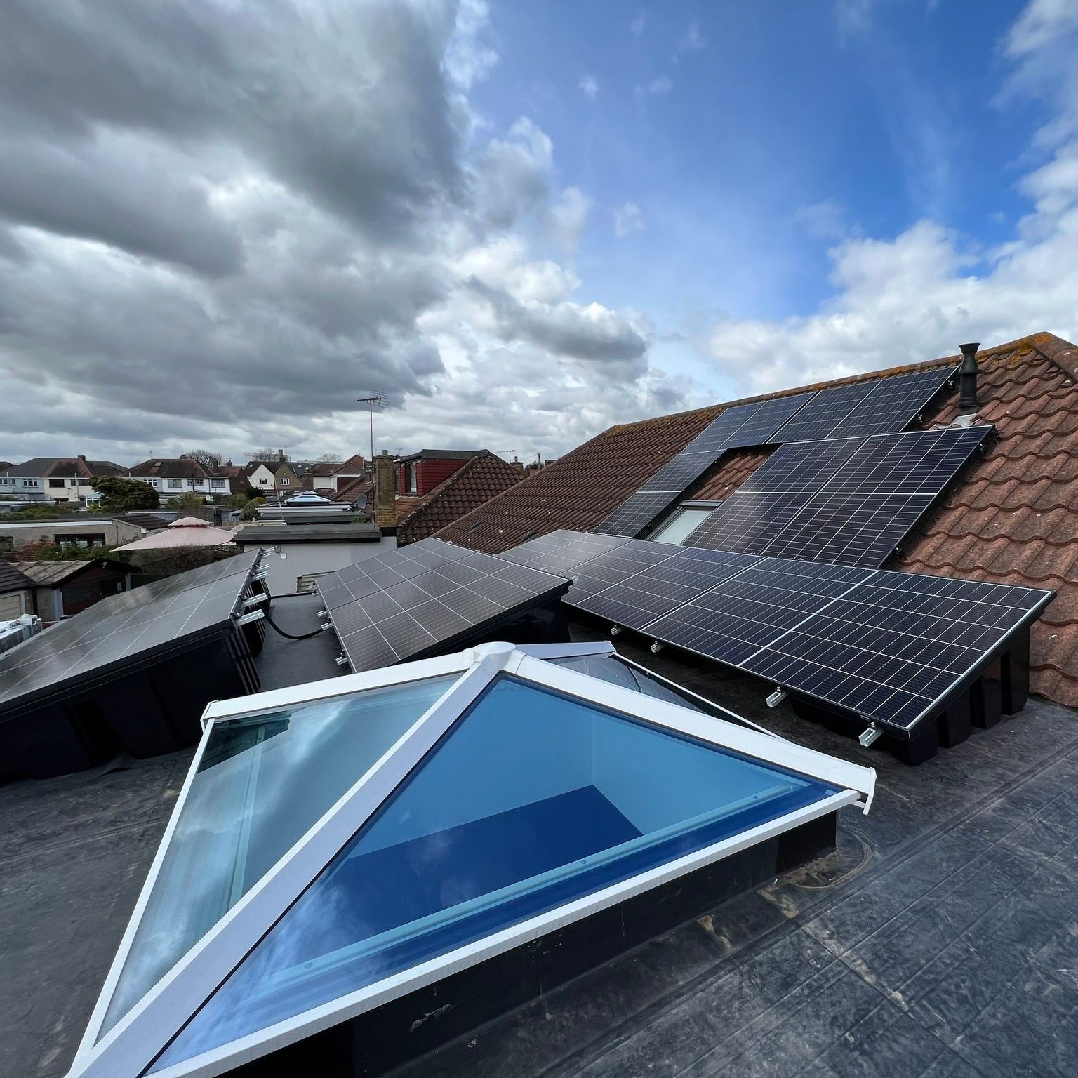 Solar Panel and Battery Storage Installation In Upminster, Essex